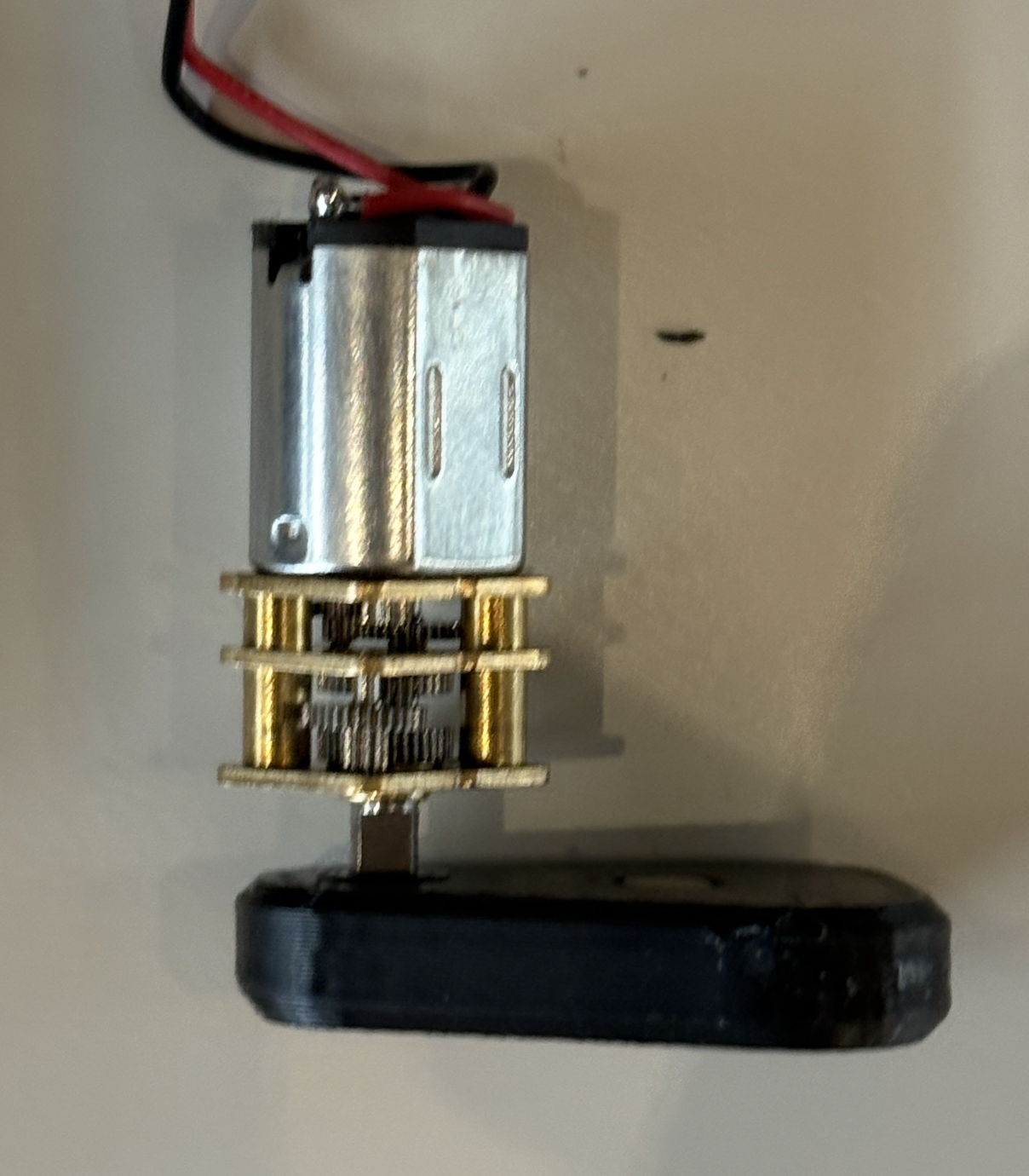 Locking latch placed on motor